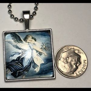 ANGEL NECKLACE